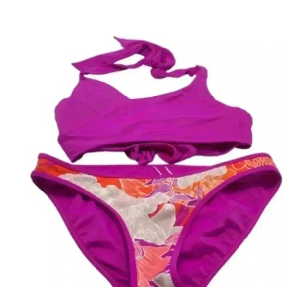 Athleta bikini top and bottom wrap halter top and full reversible bikini - Picture 7 of 9